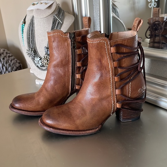 Bed Stu Blaire Boots in Tan Rustic - Picture 6 of 11